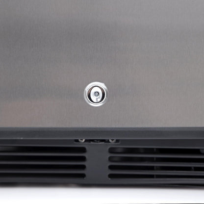 AR52T3SB Avanti 5.2 cu. ft. Compact Refrigerator