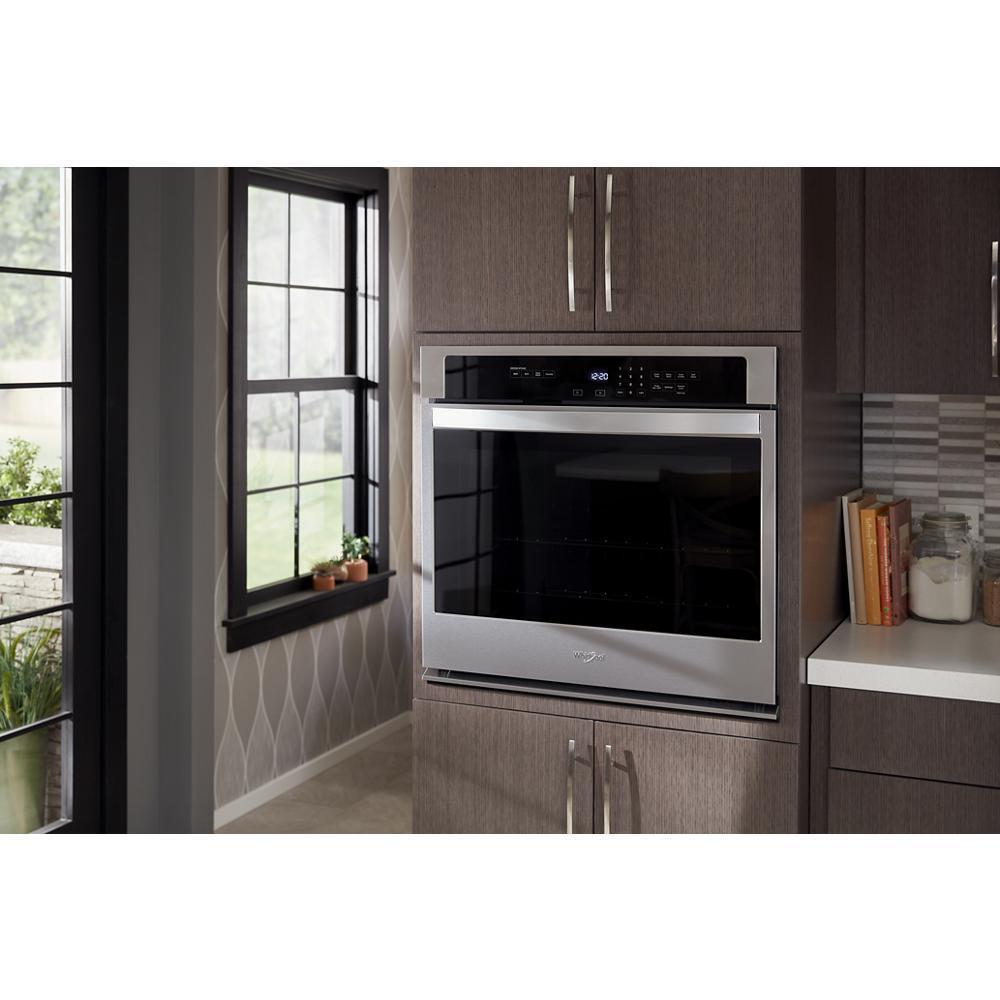 5.0 cu. ft. Single Wall Oven with the FIT system