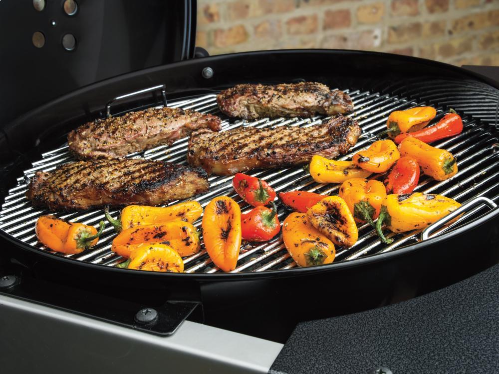 Weber 15401001 Performer Premium Charcoal Grill 22" - Black