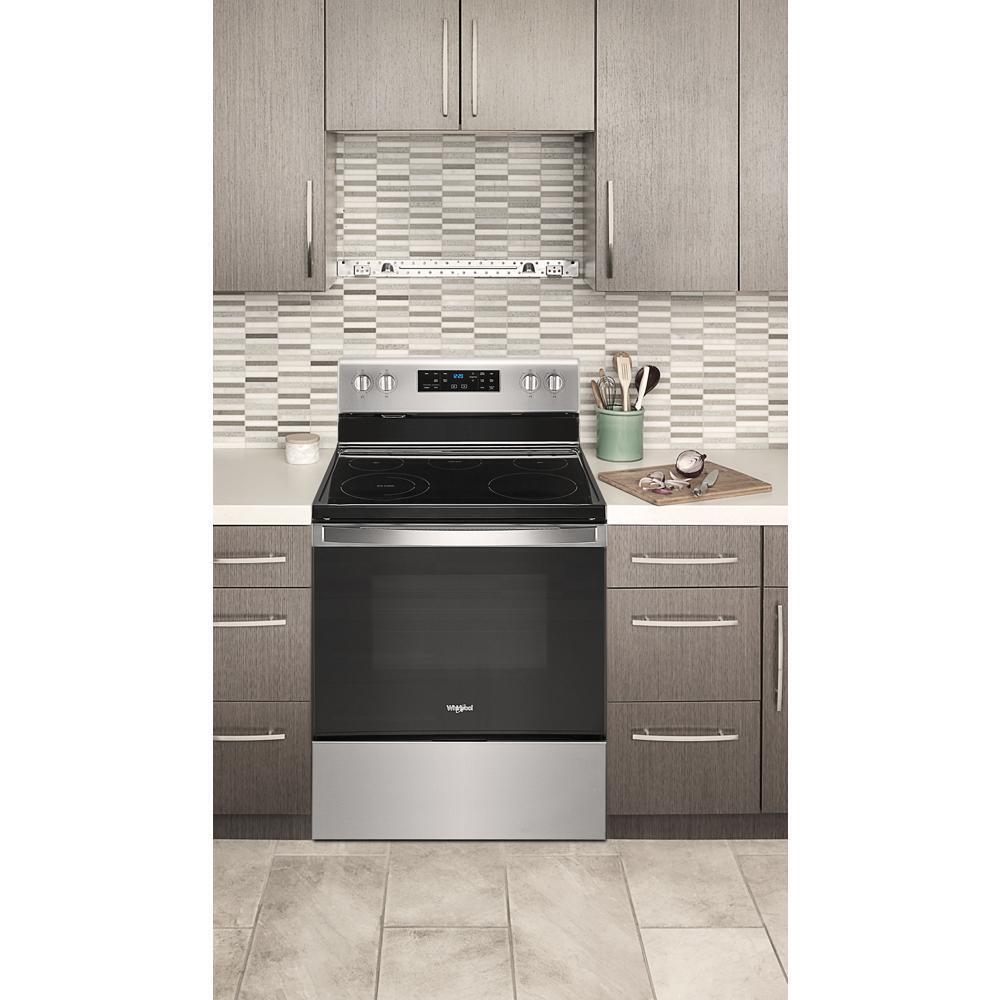 Whirlpool 5.3 cu. ft. Whirlpool® electric range with Frozen Bake™ technology