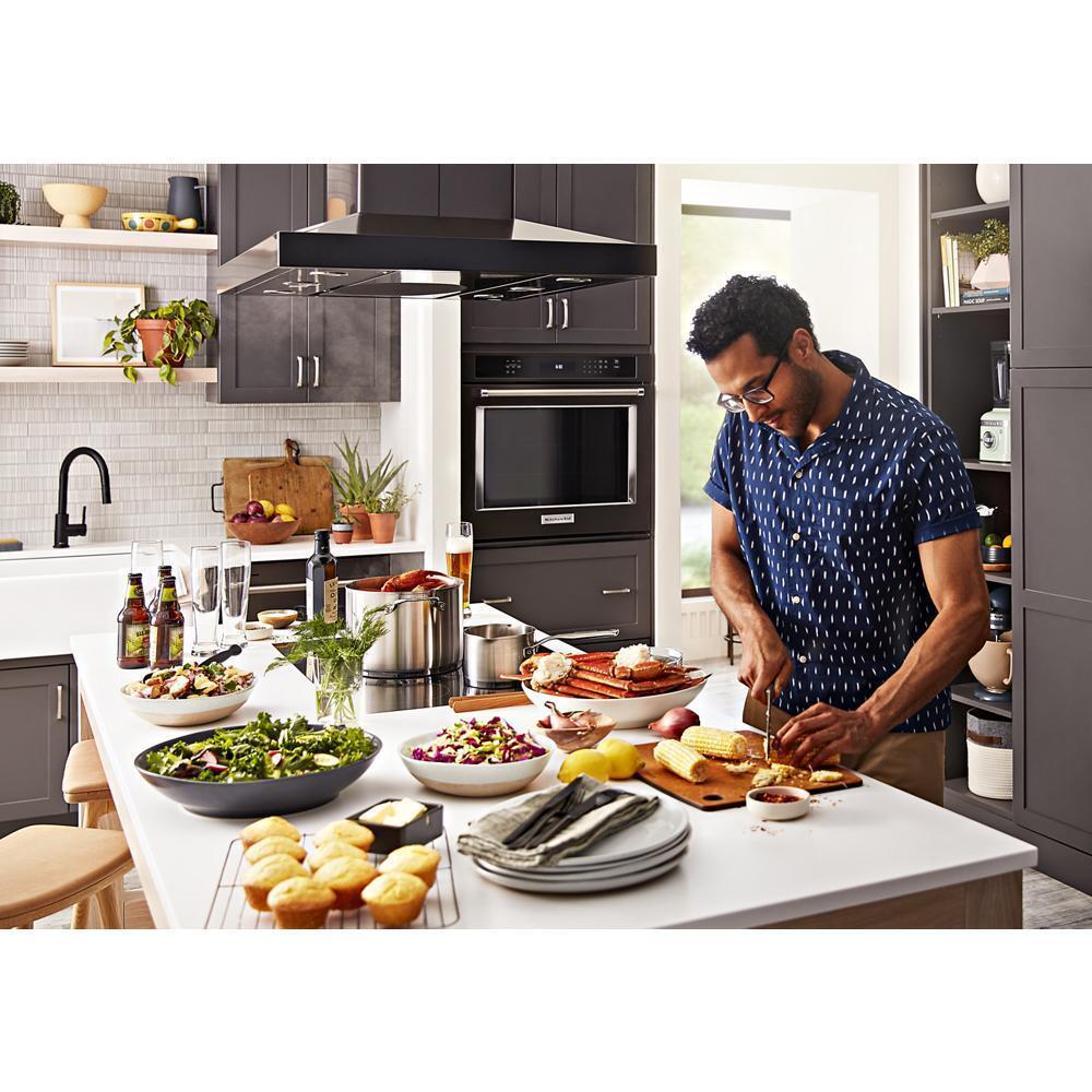 30" Single Wall Oven with Even-Heat™ True Convection