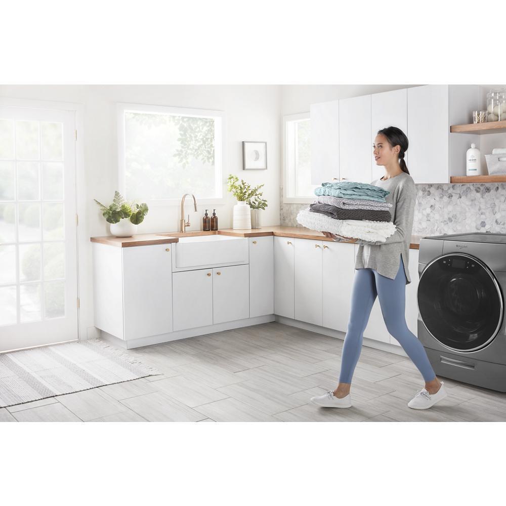 Whirlpool WFW9620HC 5.0 cu. ft. Smart Front Load Washer with Load & Go™ XL Plus Dispenser