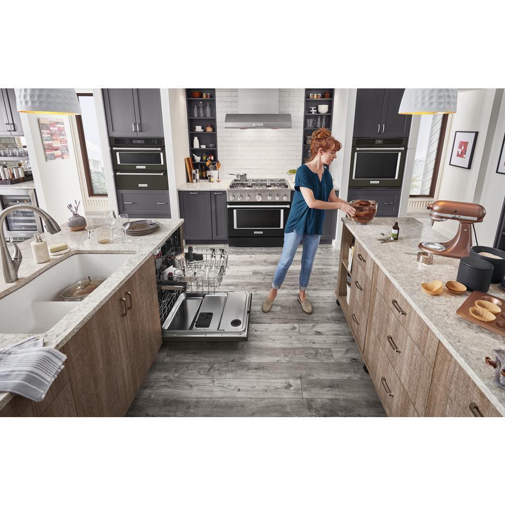 Kitchenaid 44 dBA Dishwasher in PrintShield™ Finish with FreeFlex™ Third Rack