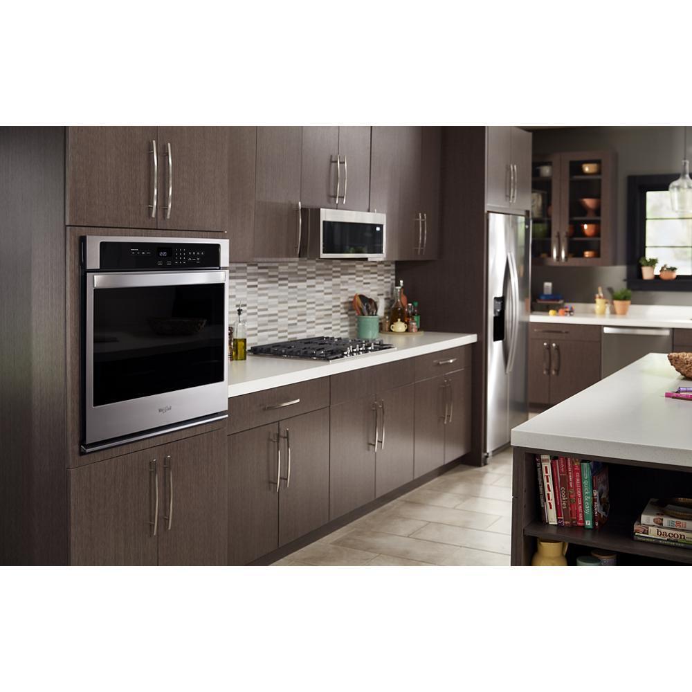 5.0 cu. ft. Single Wall Oven with the FIT system