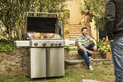 Napoleon Bbq T495SBNK Napoleon Triumph 495 with side burner.