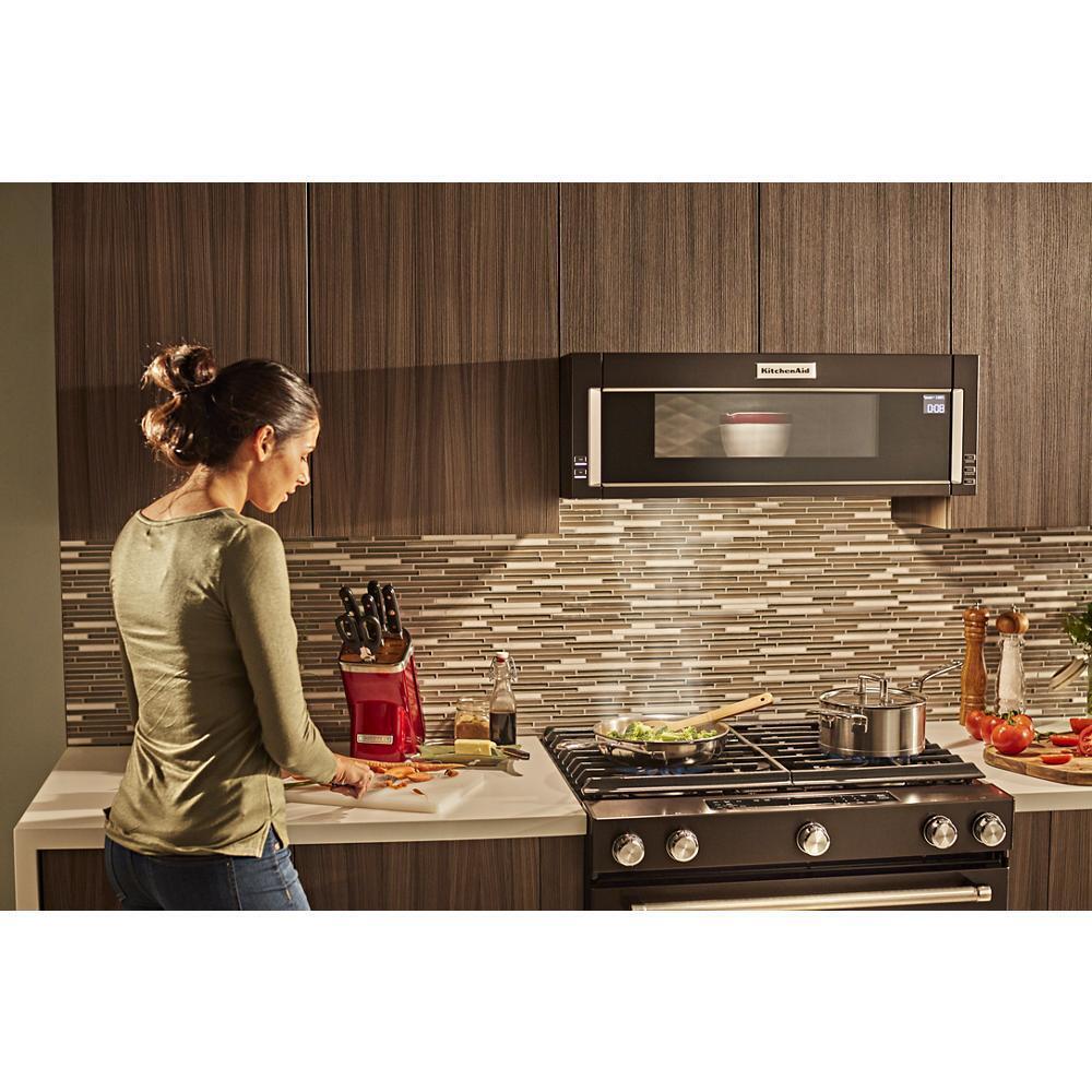 Kitchenaid KSGG700EBS 30-Inch 5-Burner Gas Slide-In Convection Range