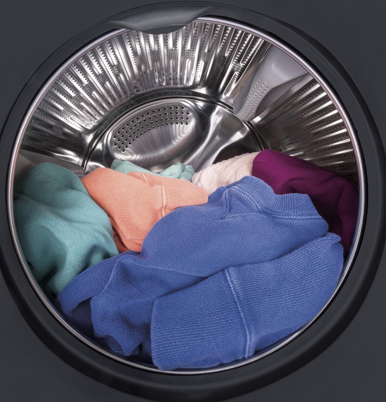 QFW150SSNWW Haier ENERGY STAR® 2.4 Cu. Ft. Smart Frontload Washer