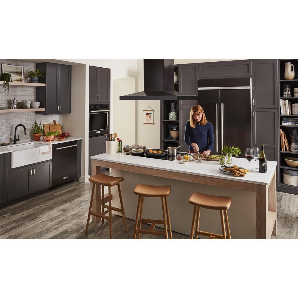 30" Single Wall Oven with Even-Heat™ True Convection