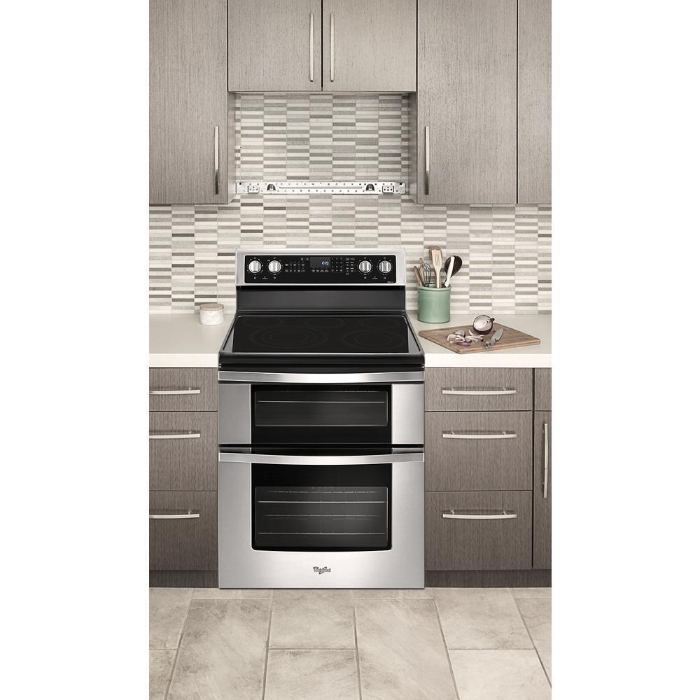 Whirlpool 6.7 Cu. Ft. Electric Double Oven Range with True Convection