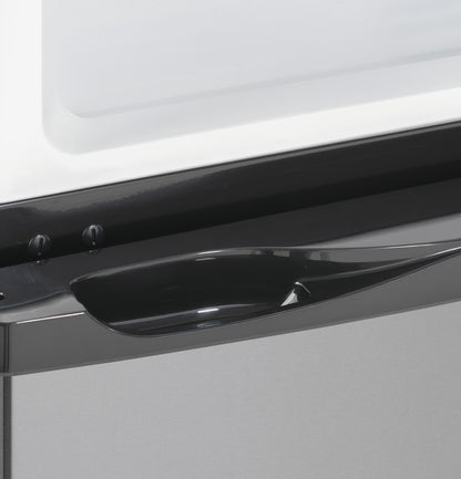 GPV10FSNSB GE® 9.8 Cu. Ft. 12 Volt DC Power Top-Freezer Refrigerator