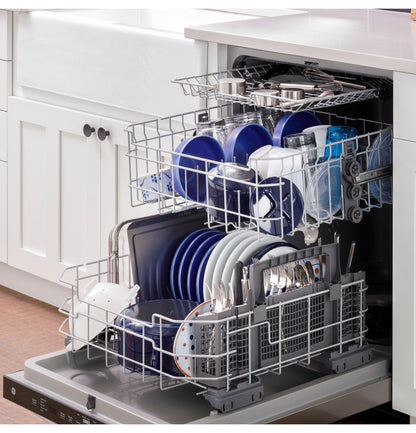 GDT630PYRFS GE® ENERGY STAR® Top Control with Plastic Interior Dishwasher with Sanitize Cycle & Dry Boost