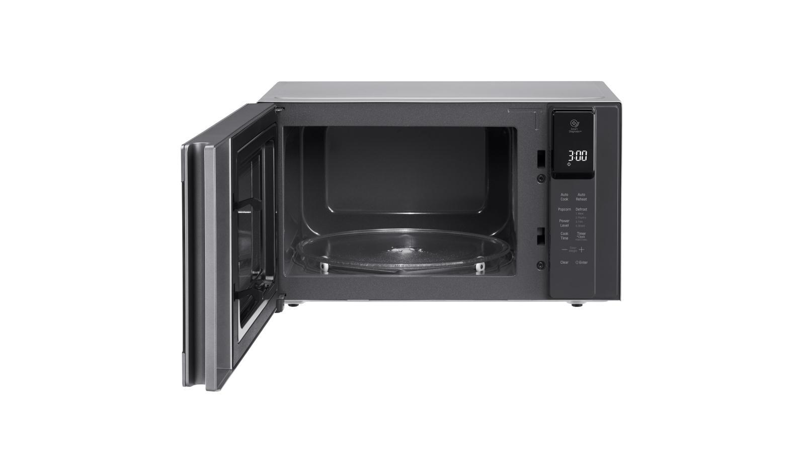 0.9 cu. ft. NeoChef™ Countertop Microwave with Smart Inverter and EasyClean®