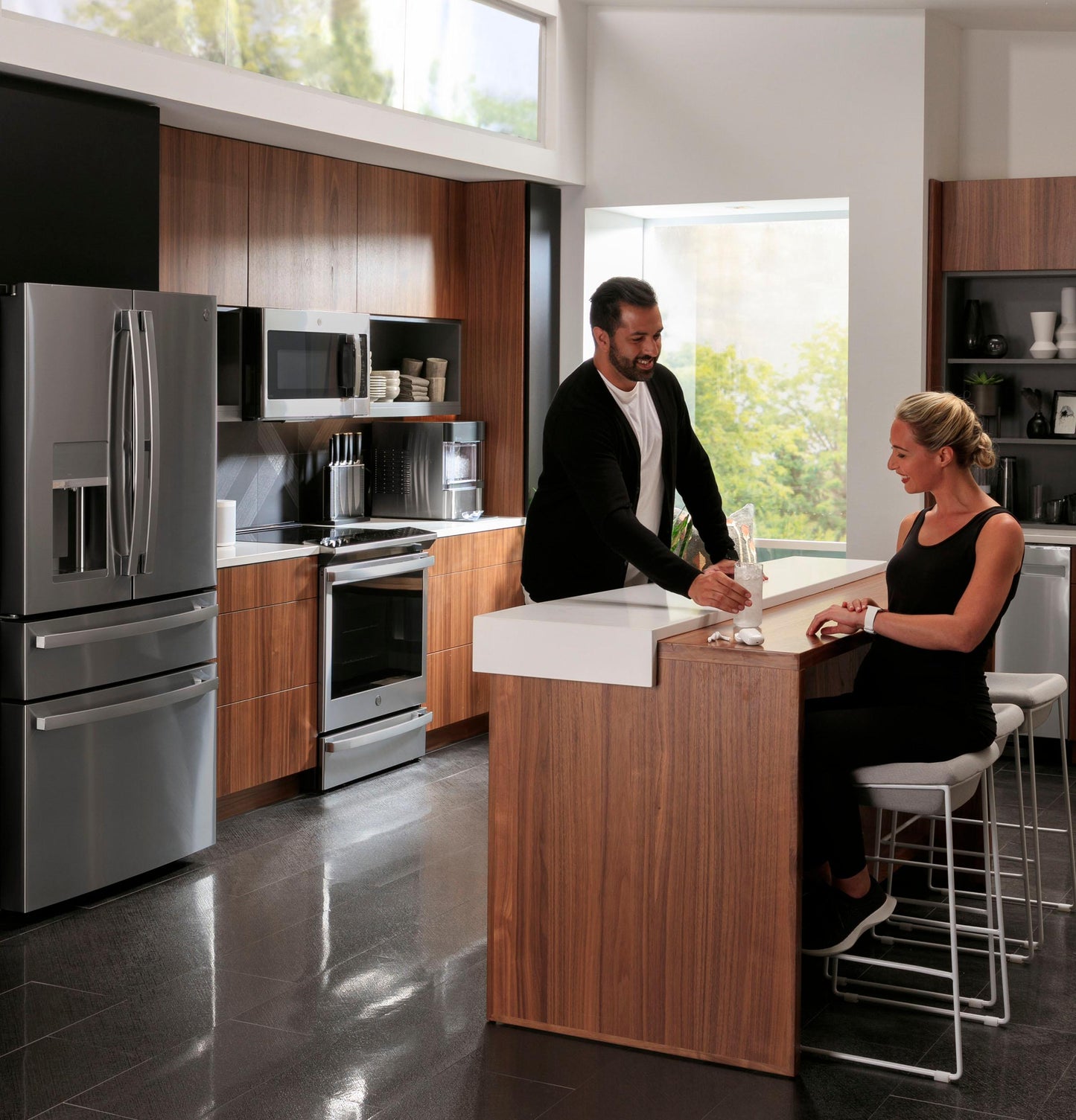 PVD28BYNFS GE Profile™ ENERGY STAR® 27.9 Cu. Ft. Smart Fingerprint Resistant 4-Door French-Door Refrigerator with Door In Door