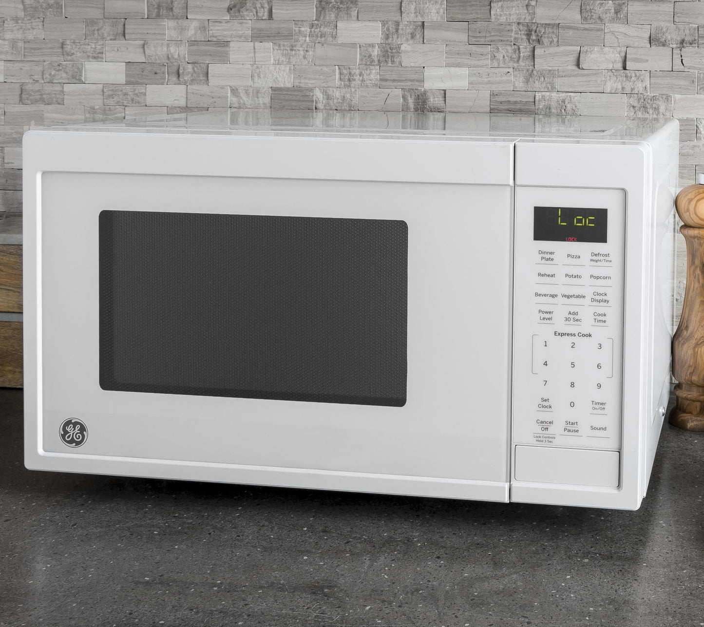 JES1095DMWW GE® 0.9 Cu. Ft. Capacity Countertop Microwave Oven
