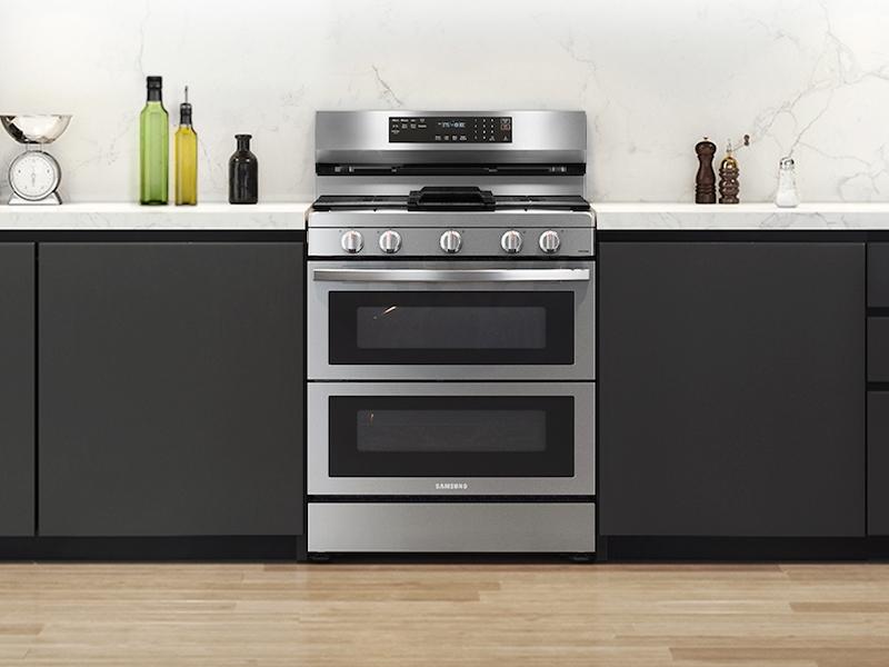 Samsung NX60A6751SS 6.0 cu. ft. Smart Freestanding Gas Range with Flex Duo™, Stainless Cooktop & Air Fry in Stainless Steel