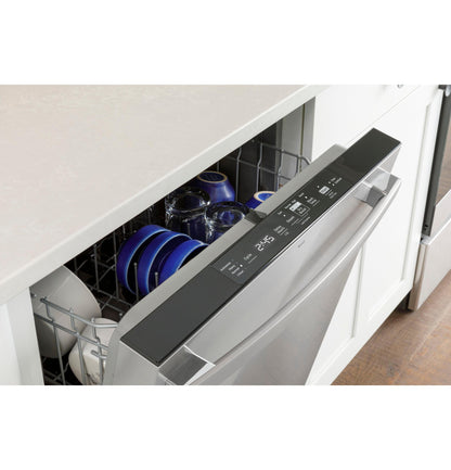 GDT550PYRFS GE ENERGY STAR Top Control with Plastic Interior Dishwasher with Sanitize Cycle & Dry Boost