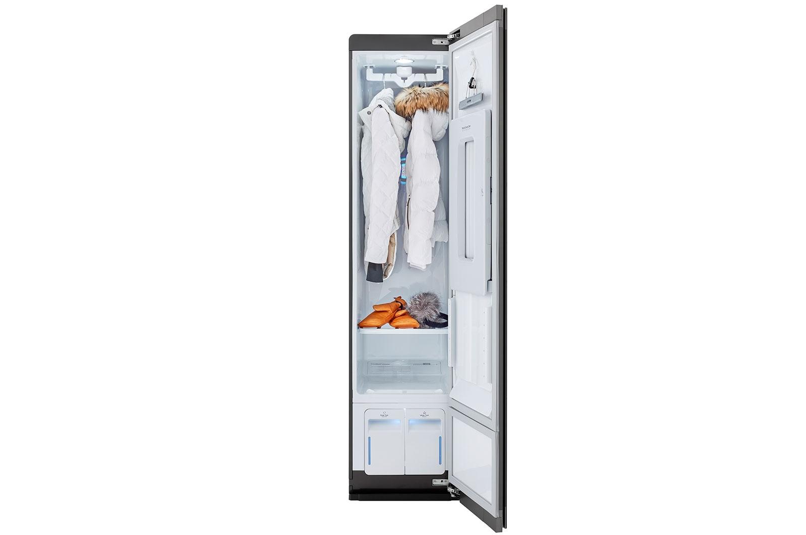 LG Styler® Smart wi-fi Enabled Steam Closet with TrueSteam® Technology and  Exclusive Moving Hangers