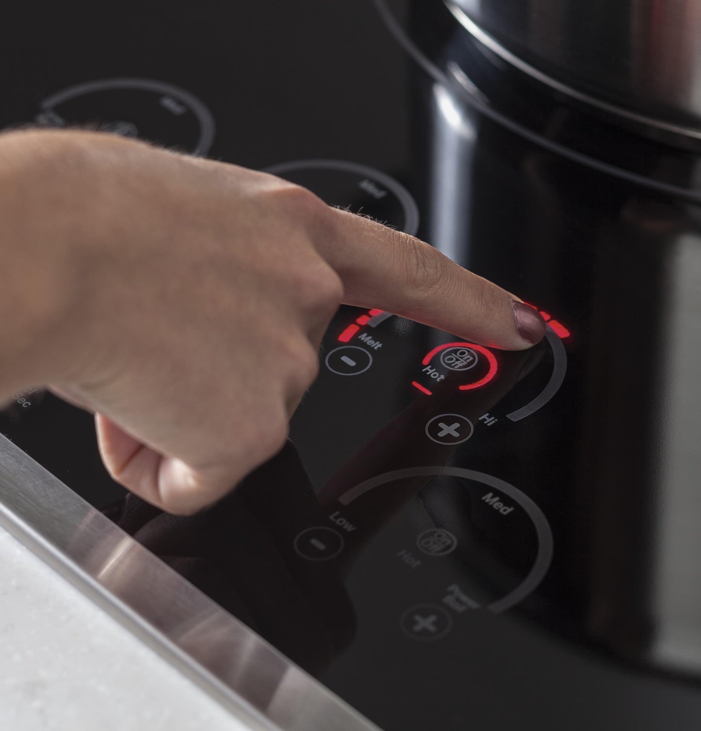 GE Profile™ 36" Built-In Touch Control Cooktop