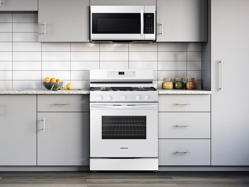 6.0 cu. ft. Smart Freestanding Gas Range with Integrated Griddle in White