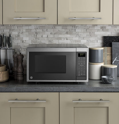JES1097SMSS GE® 0.9 Cu. Ft. Capacity Smart Countertop Microwave Oven with Scan-To-Cook Technology