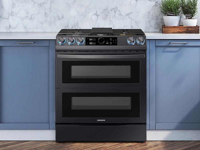 6.3 cu. ft. Flex Duo™ Front Control Slide-in Dual Fuel Range with Smart Dial, Air Fry, and Wi-Fi in Black Stainless Steel