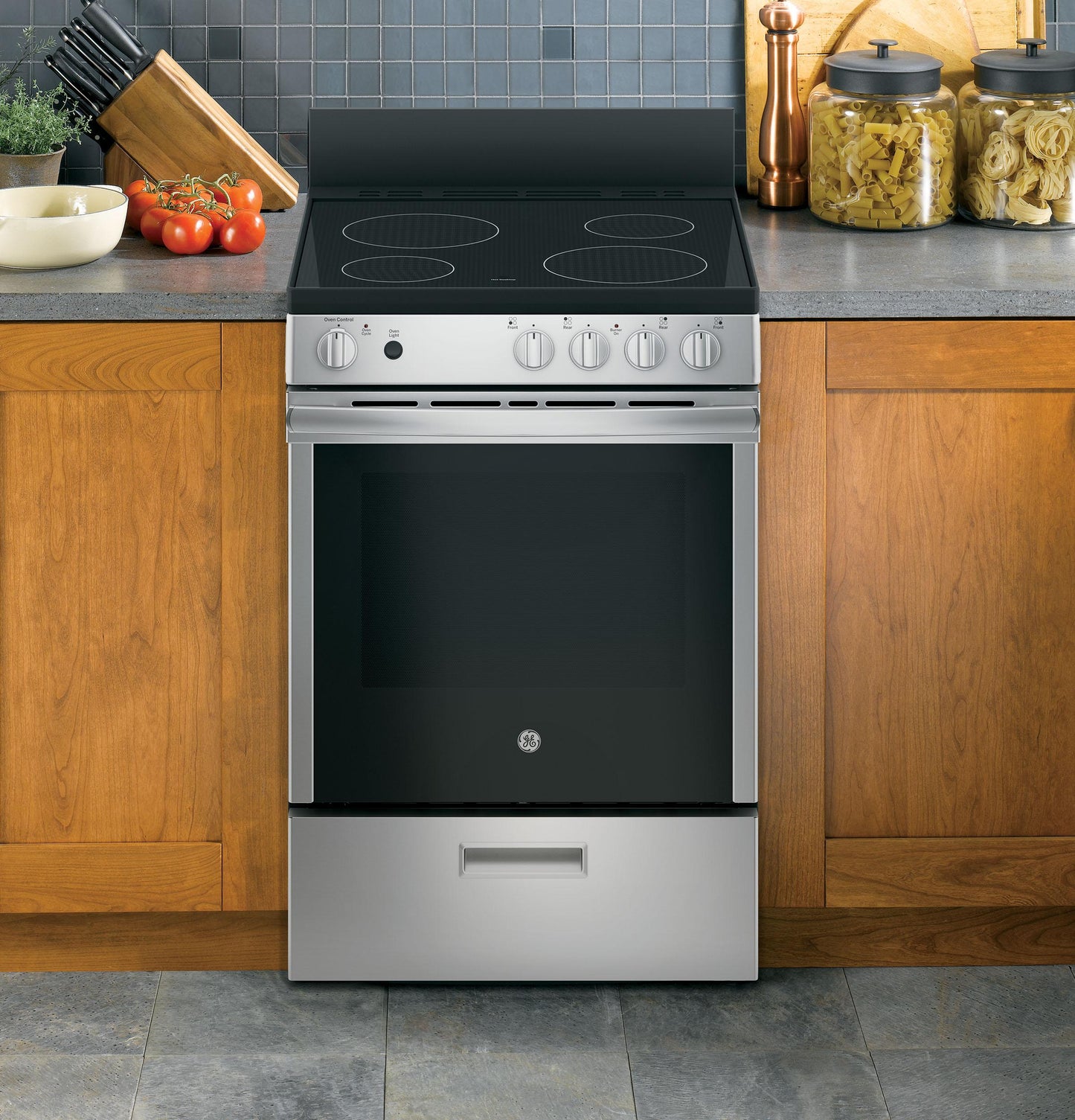 JAS640RMSS GE® ENERGY STAR® 24" Free-Standing/Slide-in Front Control Range with Steam Clean and Large Window