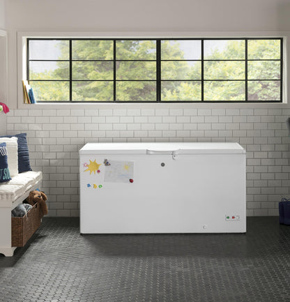 FCM16SLWW GE® 15.7 Cu. Ft. Manual Defrost Chest Freezer