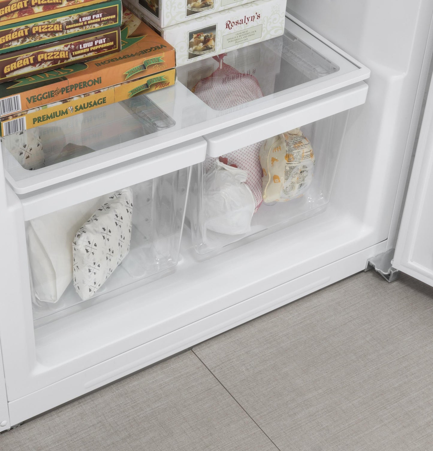 FUF21DLRWW GE® ENERGY STAR® 21.3 Cu. Ft. Frost-Free Garage Ready Upright Freezer