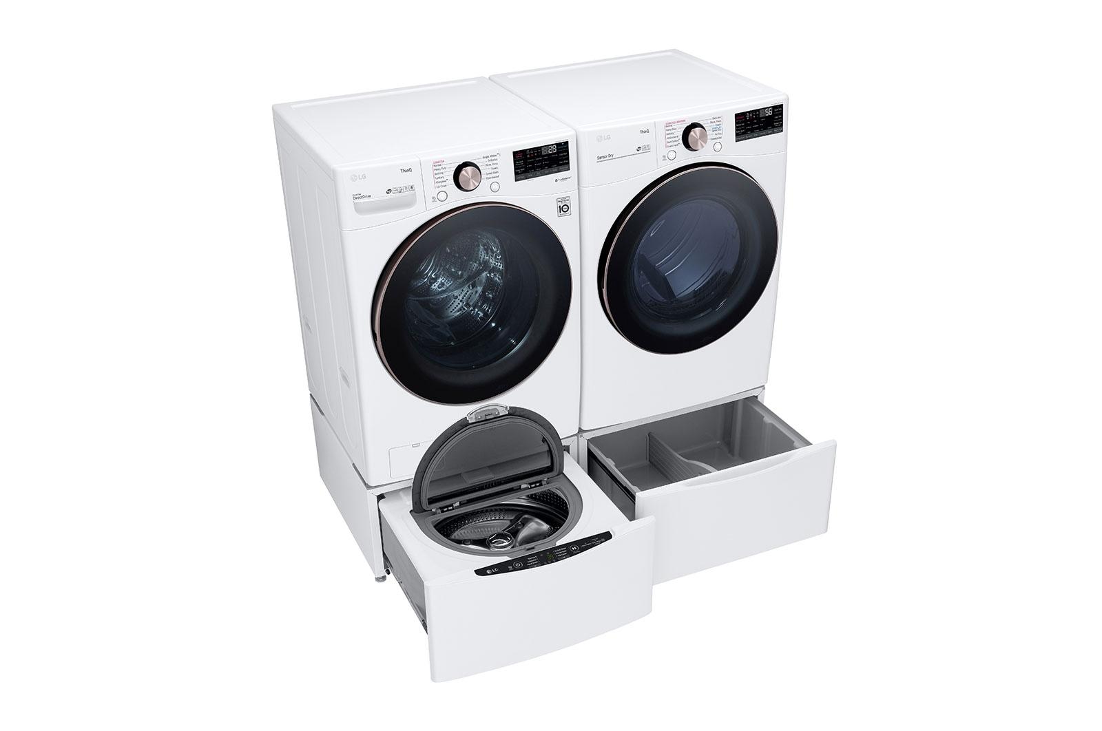 7.4 cu. ft. Ultra Large Capacity Smart wi-fi Enabled Front Load Electric Dryer with TurboSteam™ and Built-In Intelligence