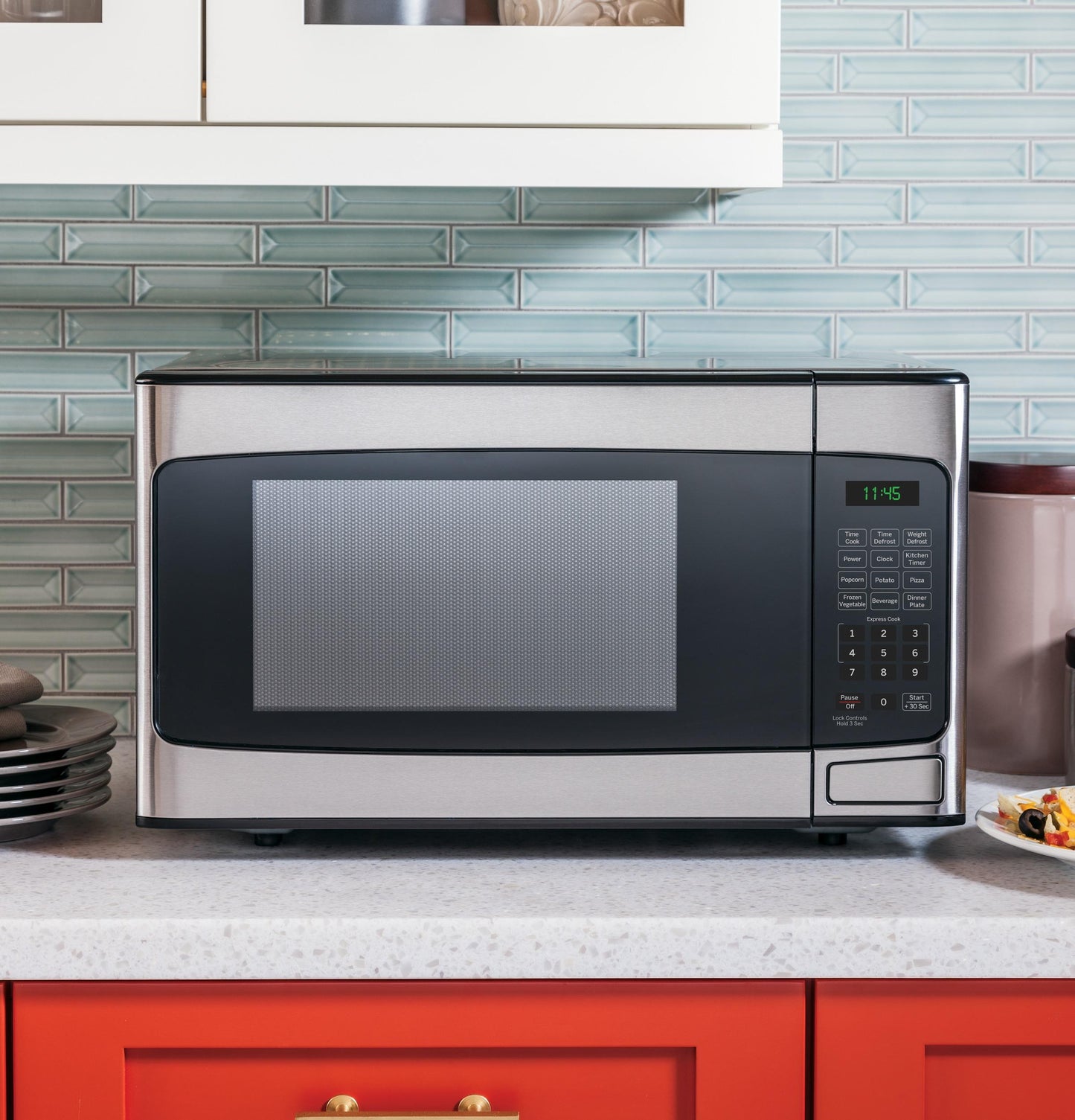 JES1145SHSS GE® 1.1 Cu. Ft. Capacity Countertop Microwave Oven