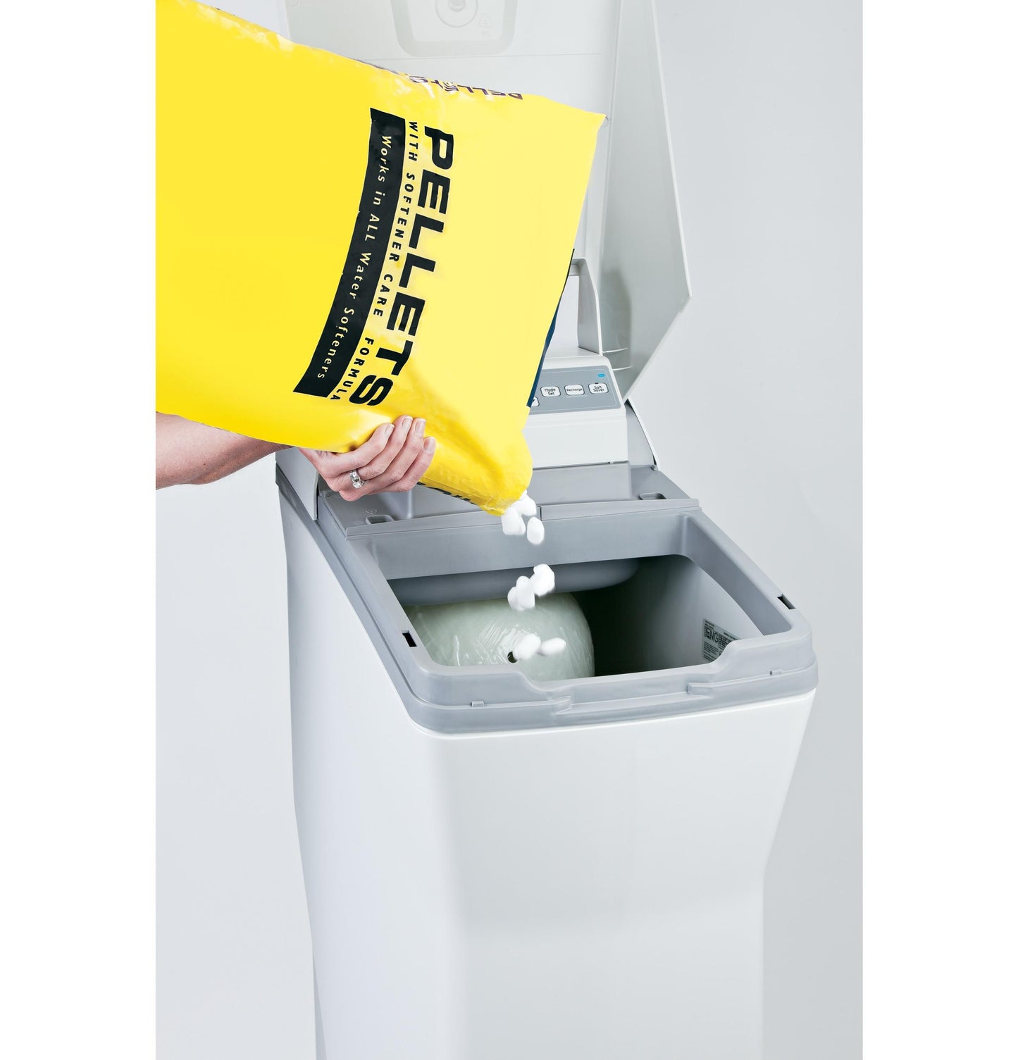 GXSH40V GE® 40,000 Grain Water Softener