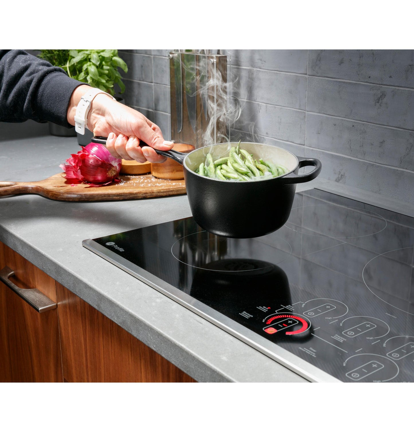 PHP9036STSS GE Profile™ ENERGY STAR® 36" Built-In Touch Control Induction Cooktop