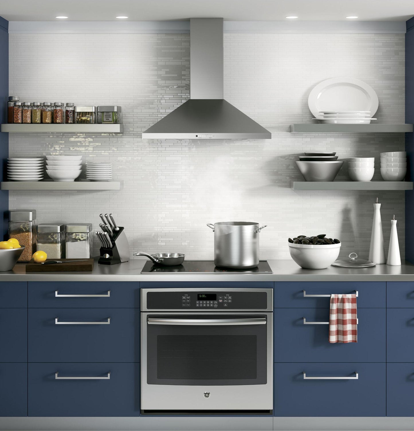 JVW5301SJSS GE® 30" Wall-Mount Pyramid Chimney Hood