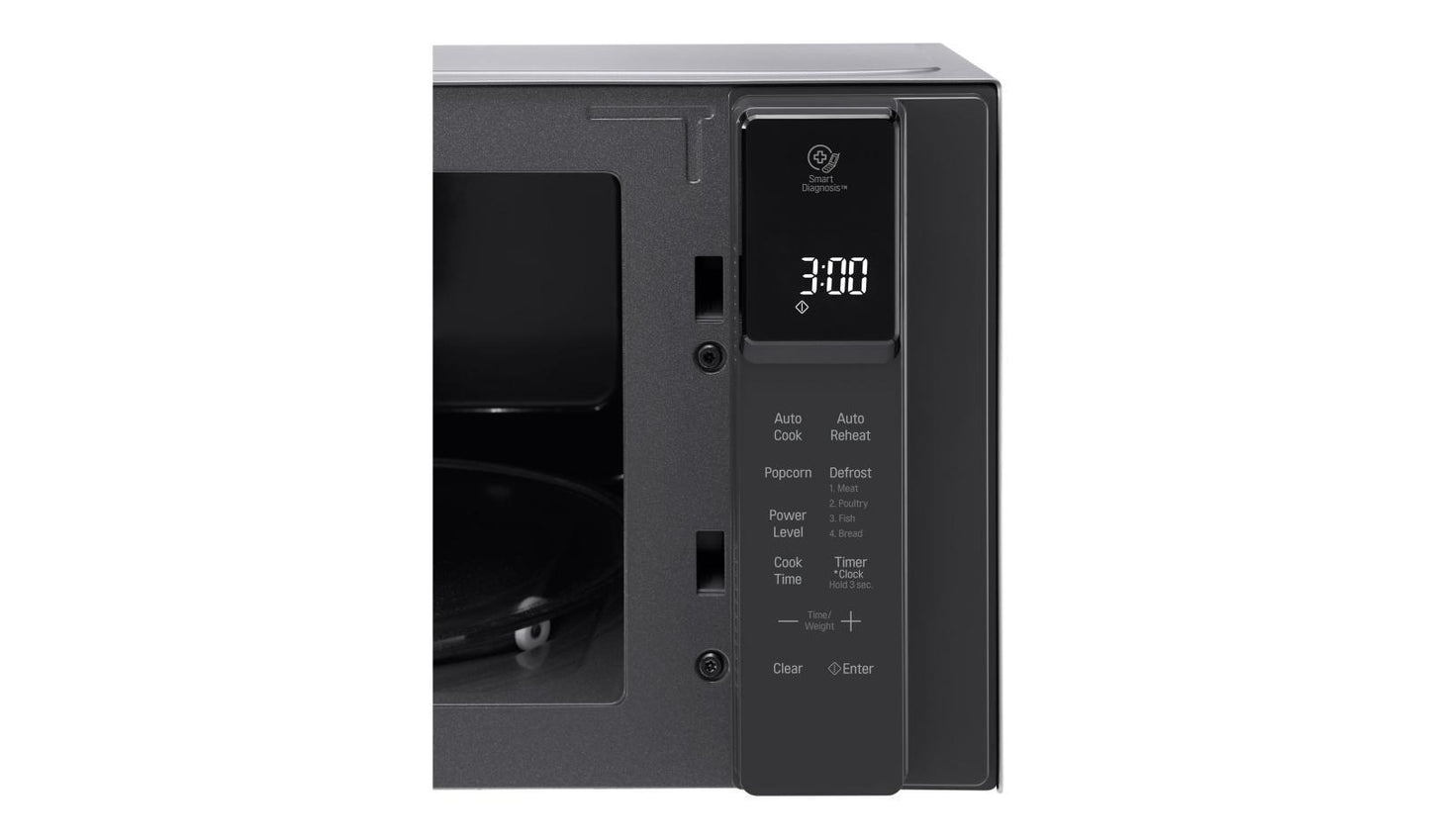 Lg 0.9 cu. ft. NeoChef™ Countertop Microwave with Smart Inverter and EasyClean®