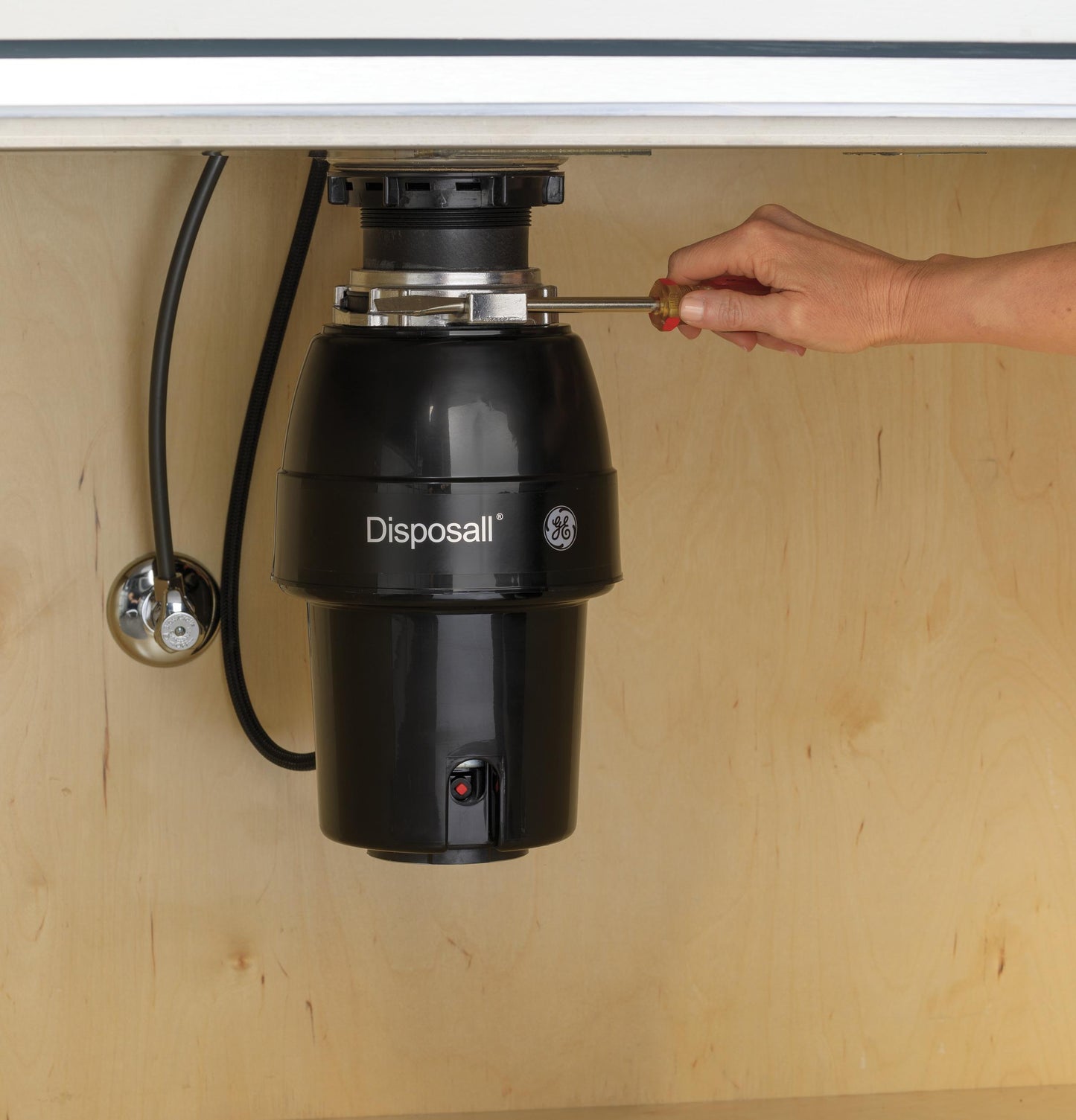 GFC530N GE DISPOSALL® 1/2 HP Continuous Feed Garbage Disposer Non-Corded