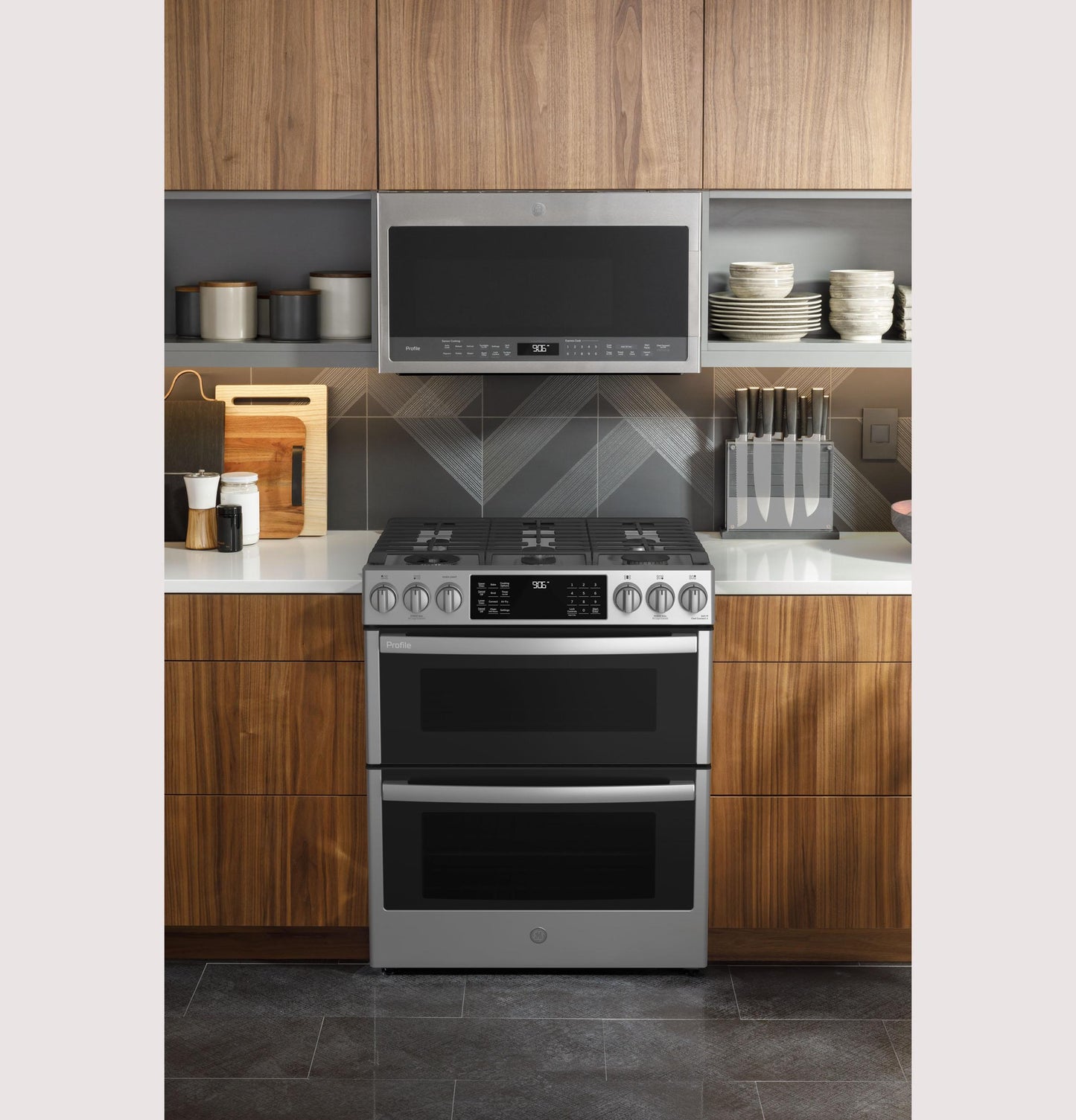 PGS960YPFS GE Profile™ 30" Smart Slide-In Front-Control Gas Double Oven Convection Fingerprint Resistant Range