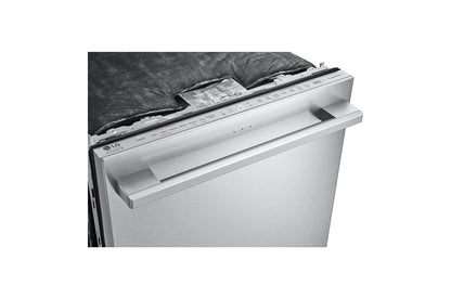 LG STUDIO Top Control Smart Dishwasher with QuadWash™ and TrueSteam®