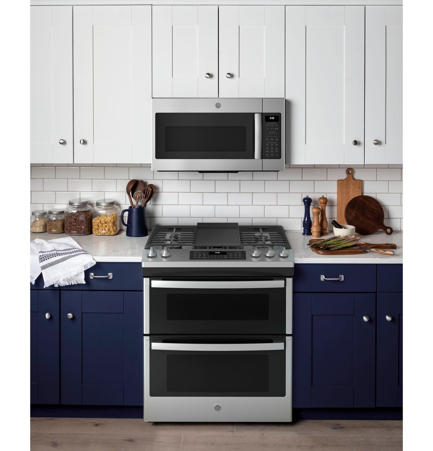 JGSS86SPSS GE 30" Slide-In Front Control Gas Double Oven Range