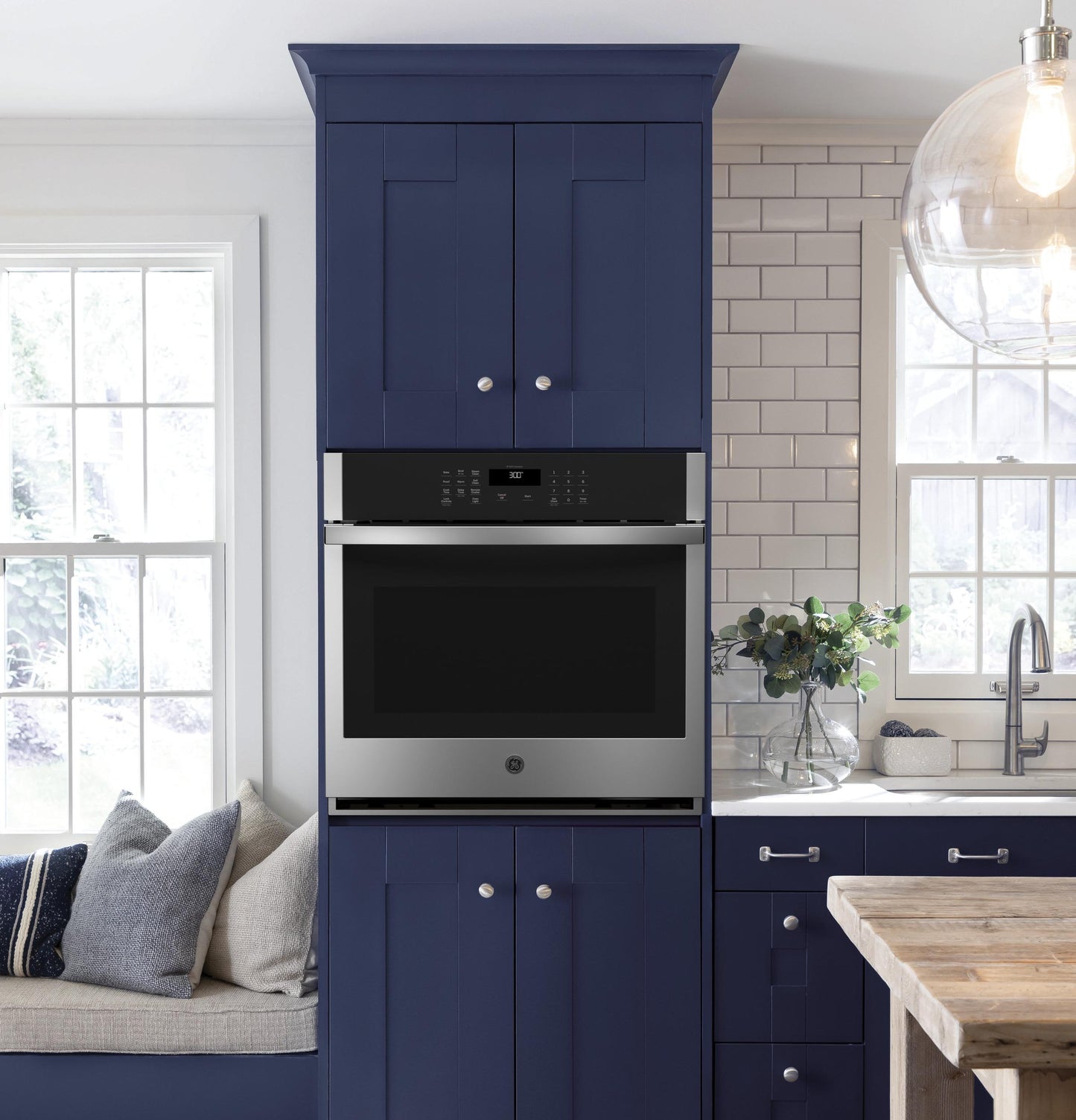 JTS3000SNSS GE® 30" Smart Built-In Self-Clean Single Wall Oven with Never-Scrub Racks