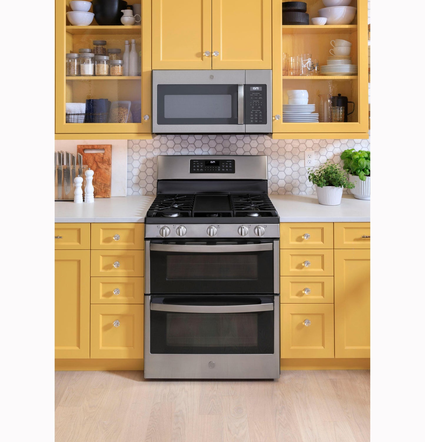 JGBS86SPSS GE 30" Free-Standing Gas Double Oven Convection Range