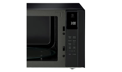 1.5 cu. ft. NeoChef™ Countertop Microwave with Smart Inverter and EasyClean®