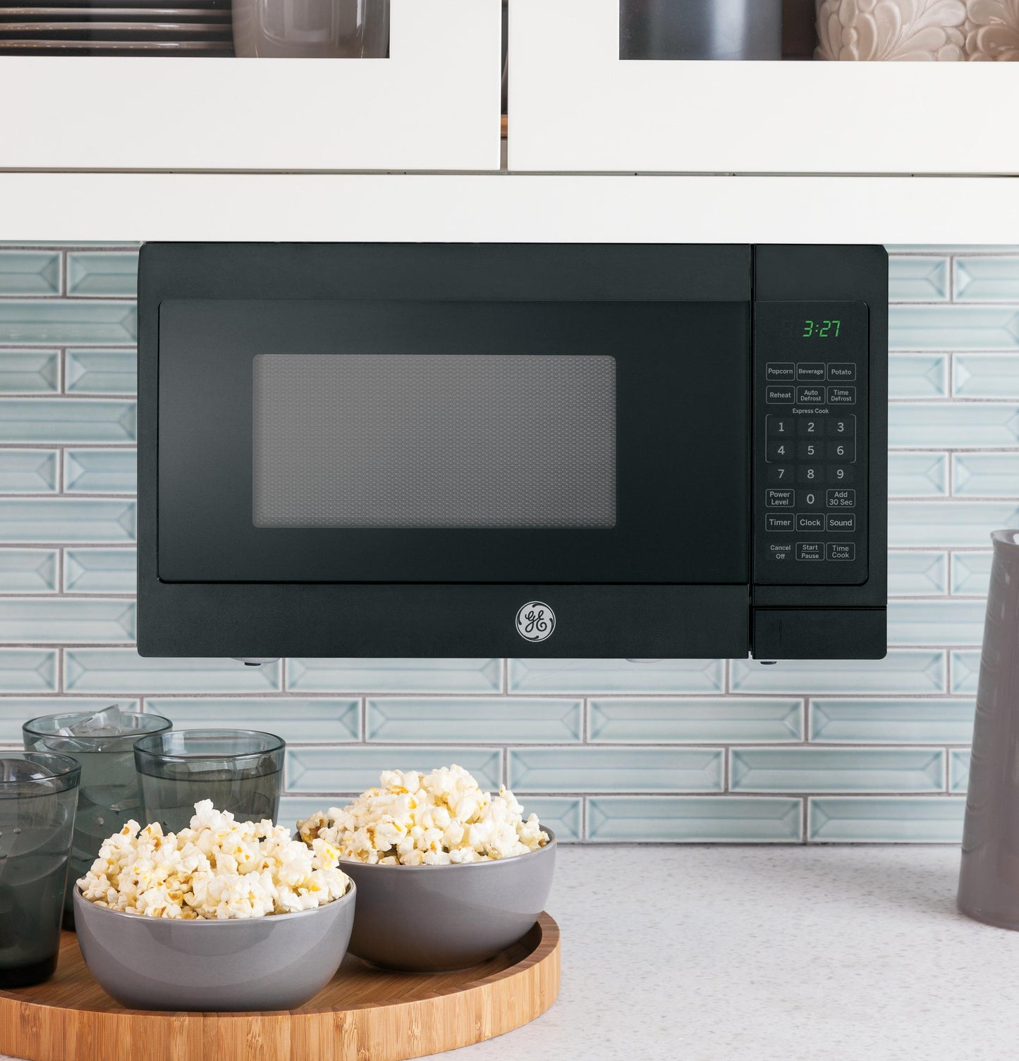GE® 0.7 Cu. Ft. Spacemaker® Countertop Microwave Oven